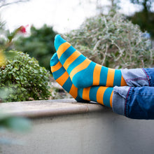 Load image into Gallery viewer, Aqua and Yellow Stripe