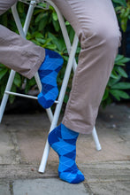 Load image into Gallery viewer, Diamond Blue